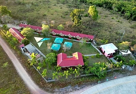 AMAZEN Lodge and Resort