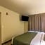 Cobblestone Inn & Suites - Lakin