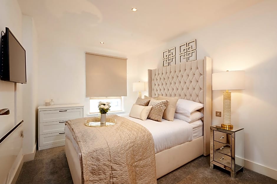 Deluxe City Centre Apt Balcony View Free Parking