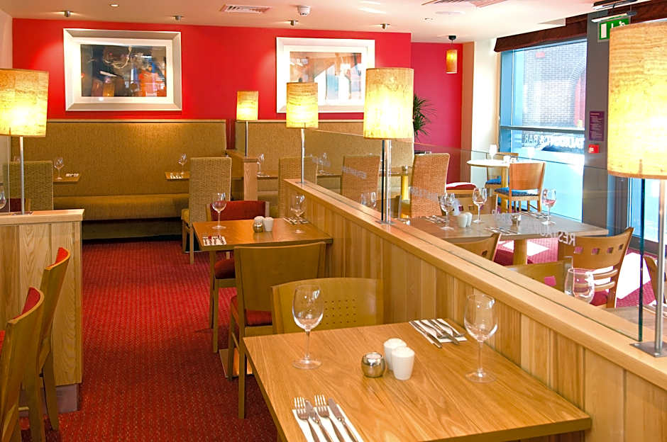 Premier Inn Leicester City Centre