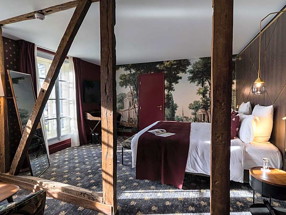 Aigle Noir Fontainebleau MGallery