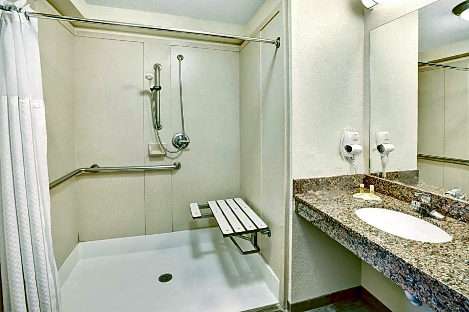 Days Inn by Wyndham Oklahoma City/Moore