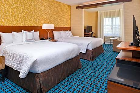 Suite, 2 Queen, Sofa bed, River view