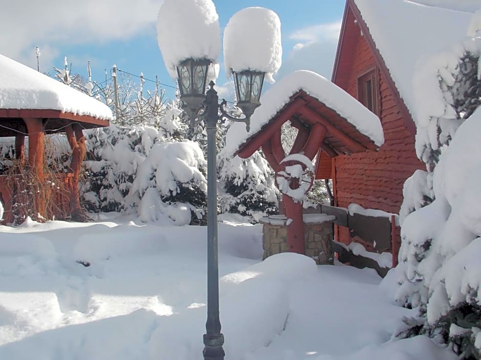 Całoroczne Domki "Stokrotka"