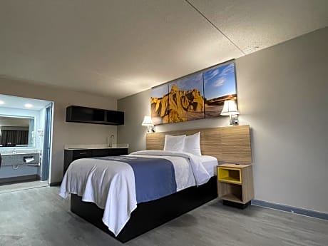 Days Inn by Wyndham Salina South