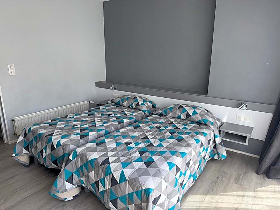 Hôtel Dupleix - Hyper centre - Réouverture