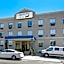 Avion Inn Near LGA Airport, an Ascend Collection Hotel