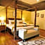 Cattleya Suite by Marbella