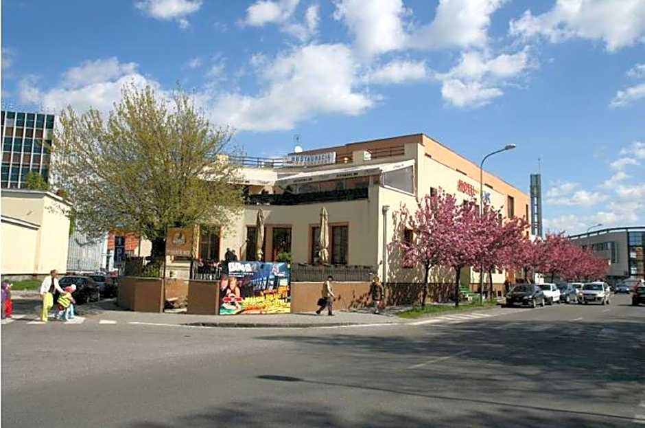 Photo 1 of 45 of Hotel Oko