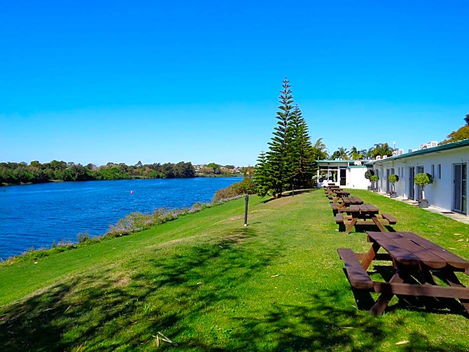 Moon River Motor Inn