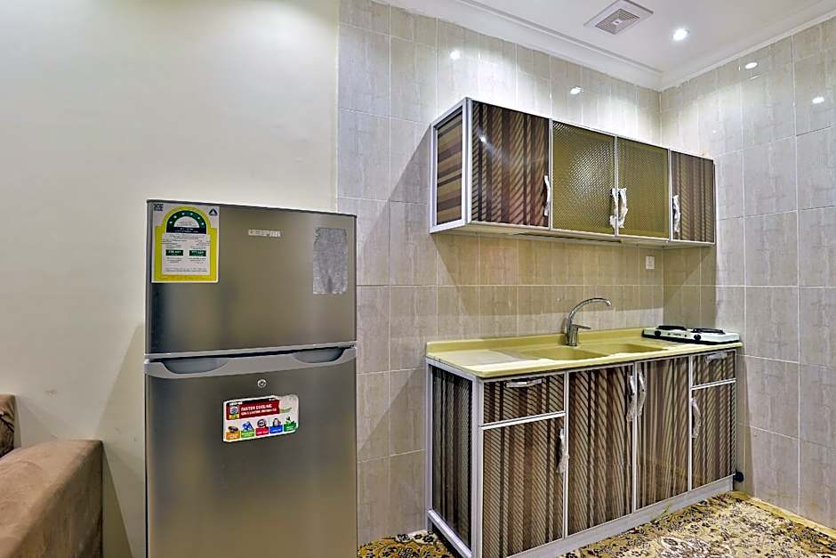 OYO 273 Star Yanbu Hotel Suites