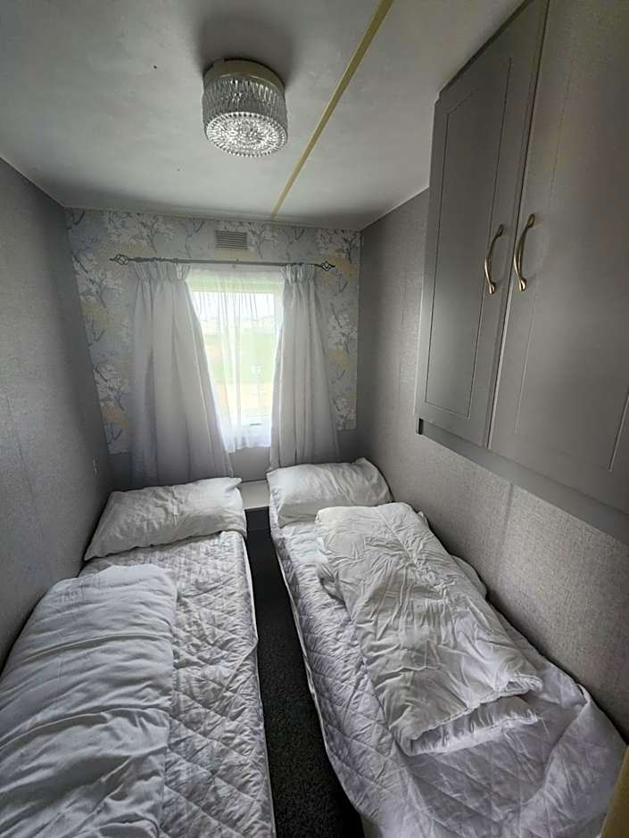 Kingfisher OAK 1098 Dees Caravan Lettings