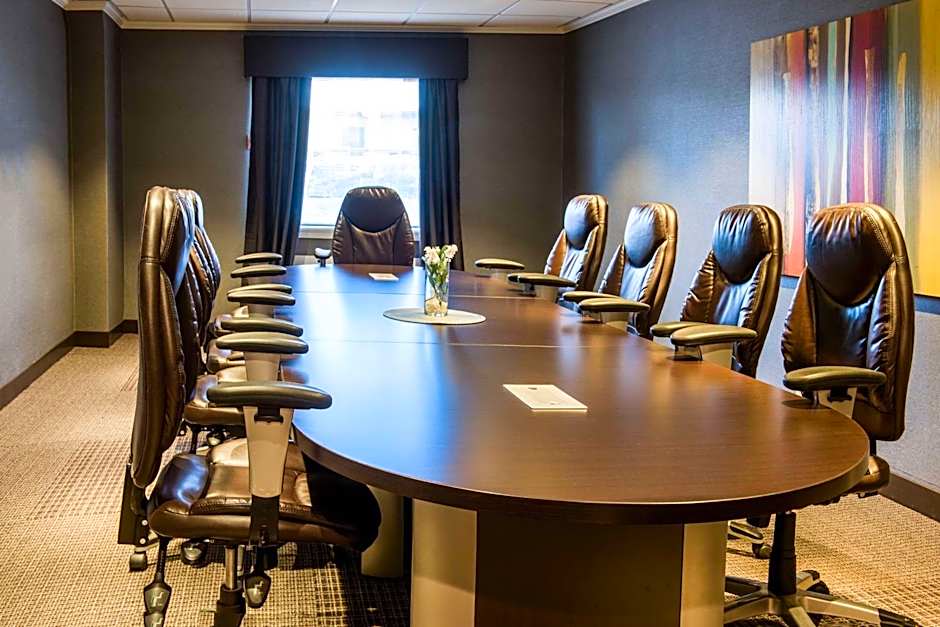 Best Western Village Park Inn