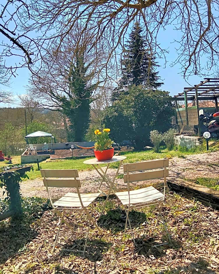 LA GROTTA Bed and Breakfast