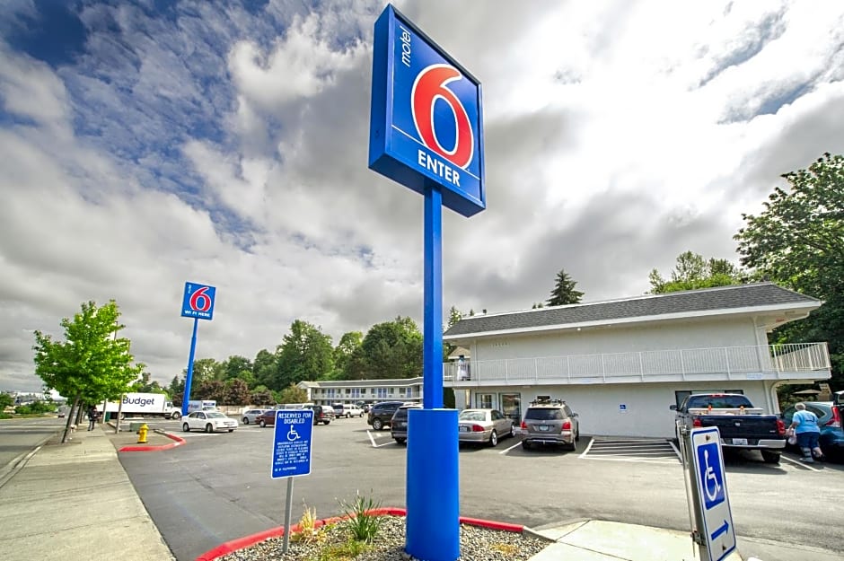 Motel 6 Seattle, WA - Airport