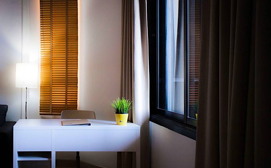 My Room by Sermsub