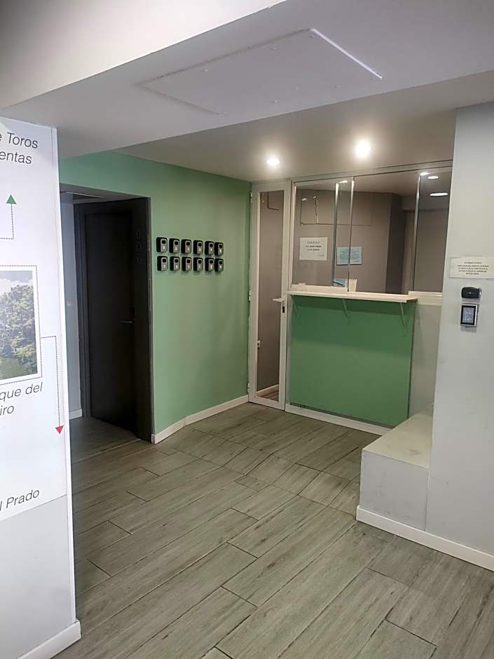 Boutique Urban Madrid Serrano