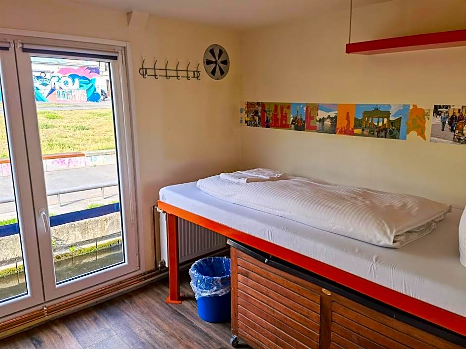 Shipotel-Berlin GmbH, Shipotel Eastern & Shipotel Western