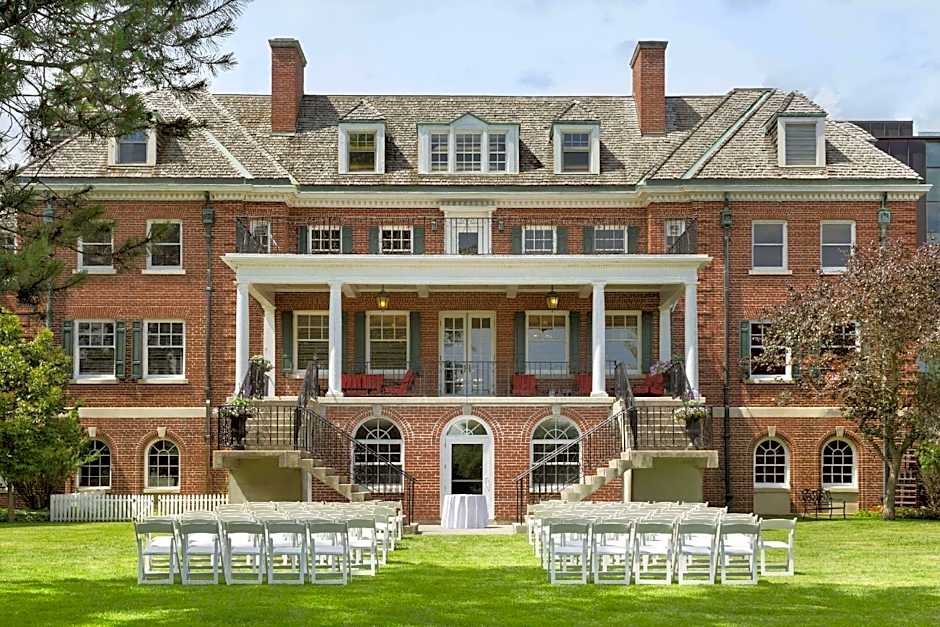 Spencer Hotel & Conference Centre