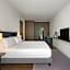 Hilton Lake Como