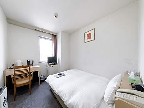 Single Room - Non-Smoking