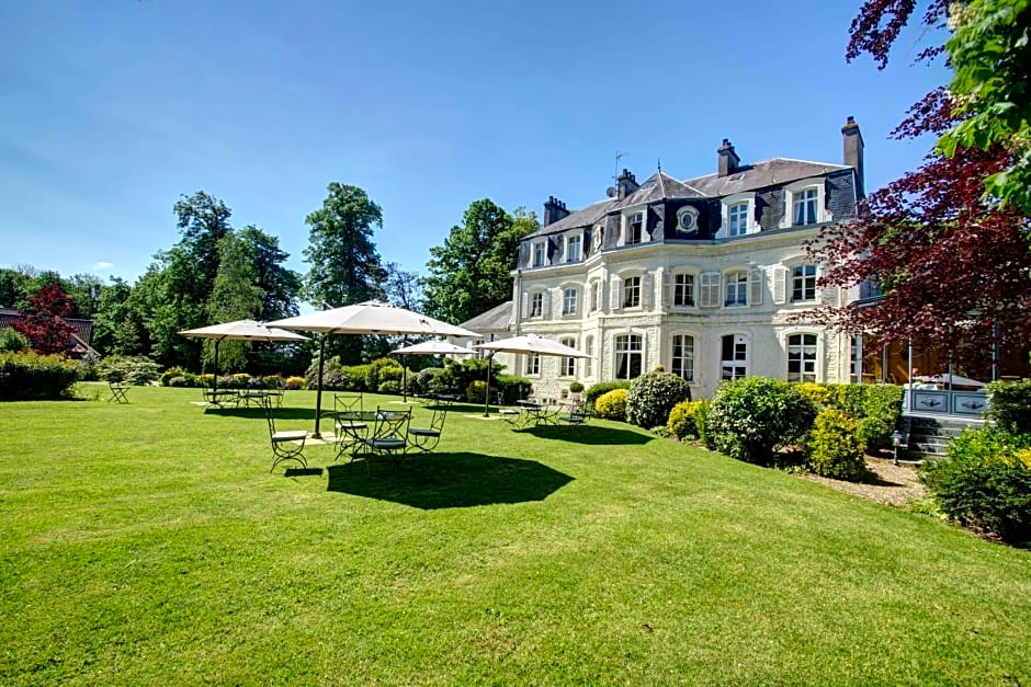Najeti Hôtel Château Cléry