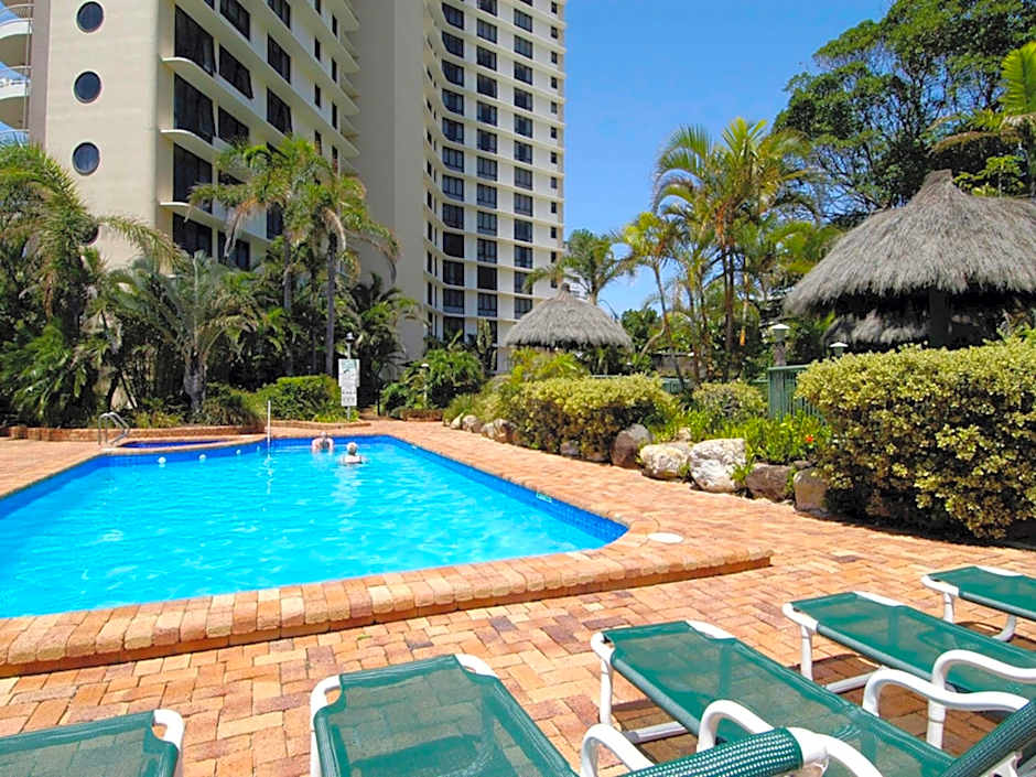 BreakFree Acapulco Surfers Paradise