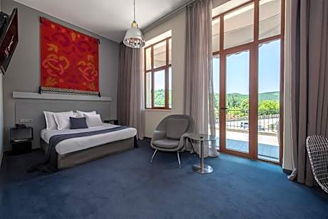 Double or Twin Room Terrace
