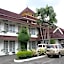 Urbanview Hotel Crown Tasikmalaya by RedDoorz