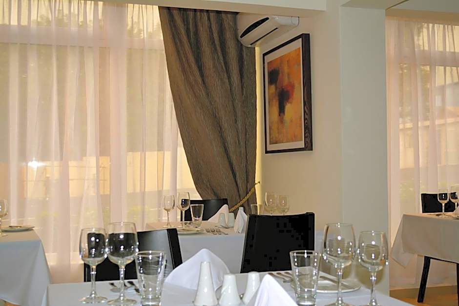 New Brookfields Hotel