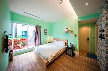 Double Room with Balcony (2 Adults + 1 Child)