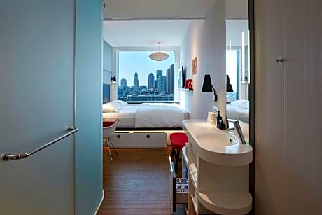 King Room with Premium View