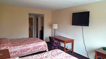 NORTHEAST GARDEN INN.