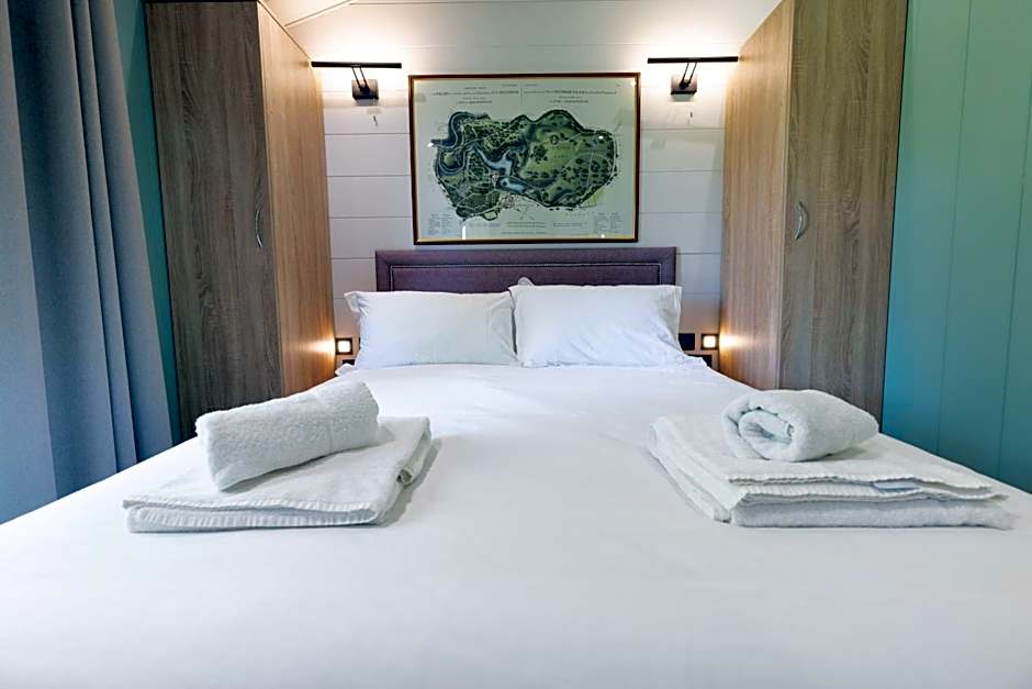 Blenheim Palace Lodge Retreat