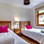 Charlesworth Lodges