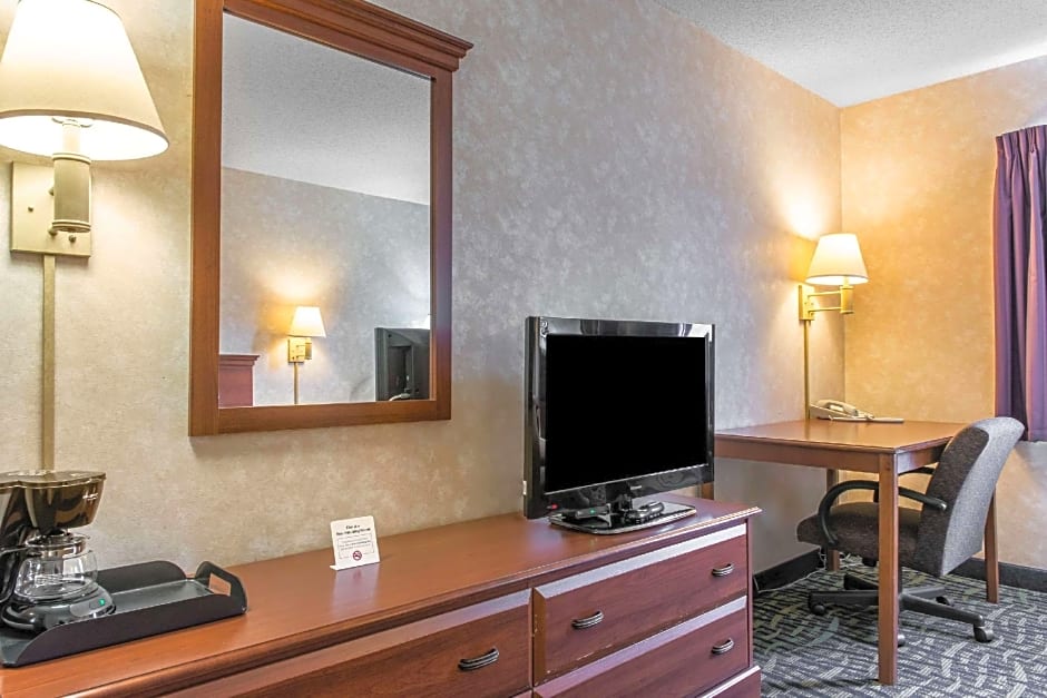 Quality Inn & Suites Titusville