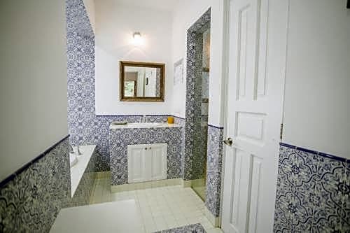 Casa Bruselas