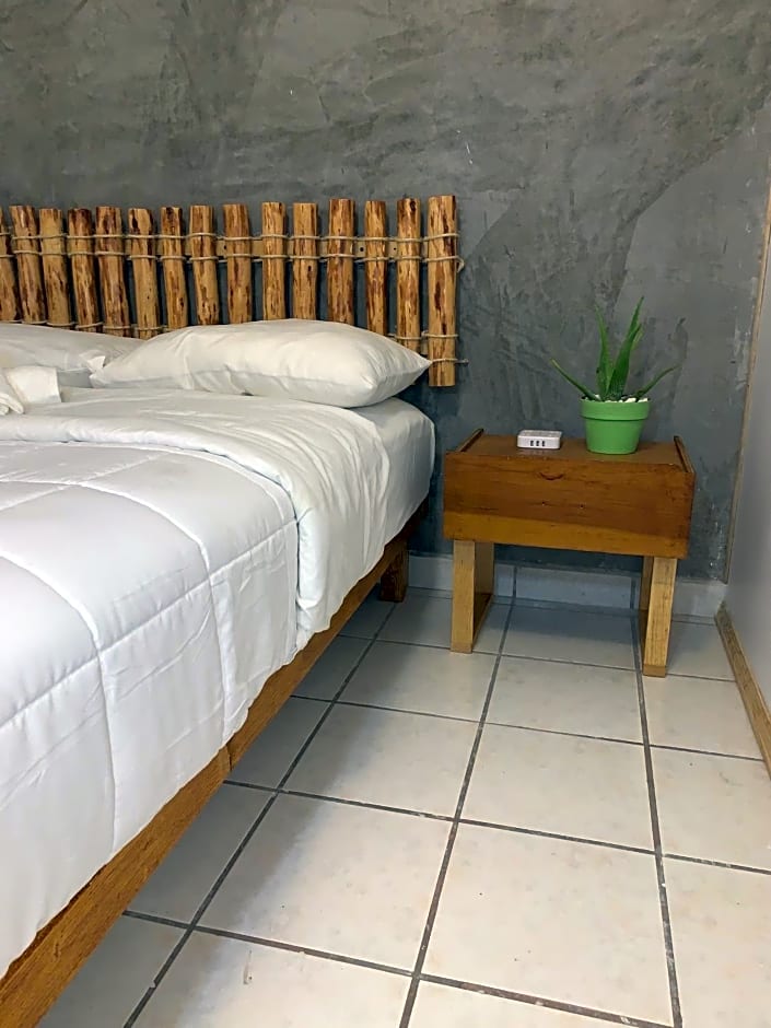 Desert Heart Hostel