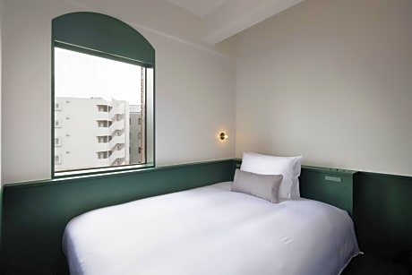 Minimal Double Room