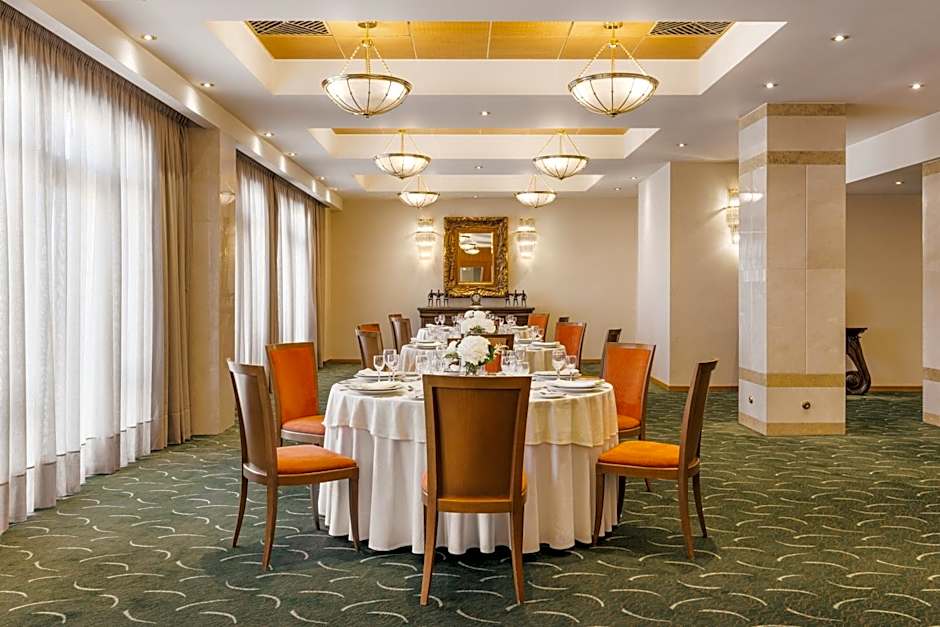 Divani Palace Larissa