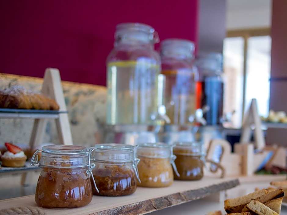 UNA HOTELS Tenuta Contessa Farm & SPA Cosenza