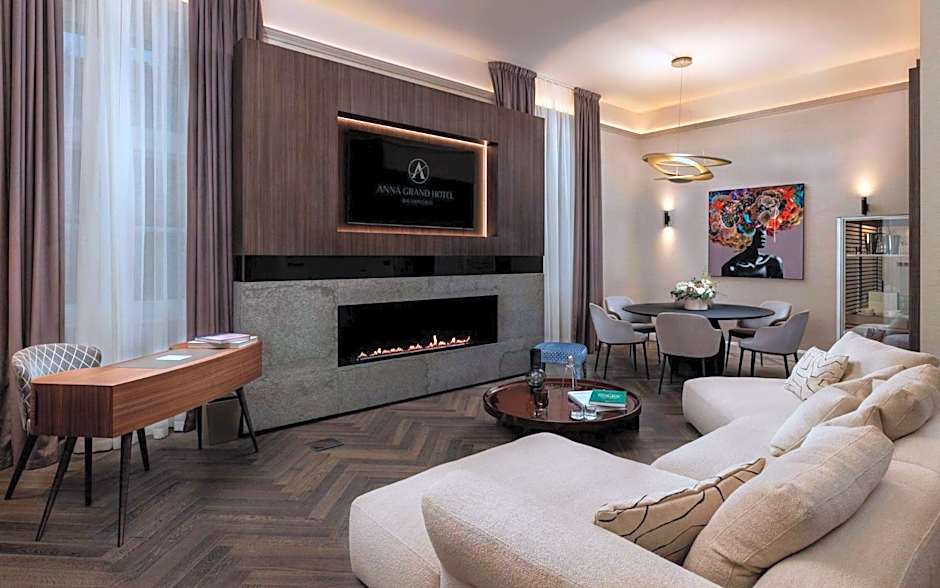 Anna Grand Hotel