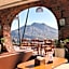 Caldera Hotel & Restaurant
