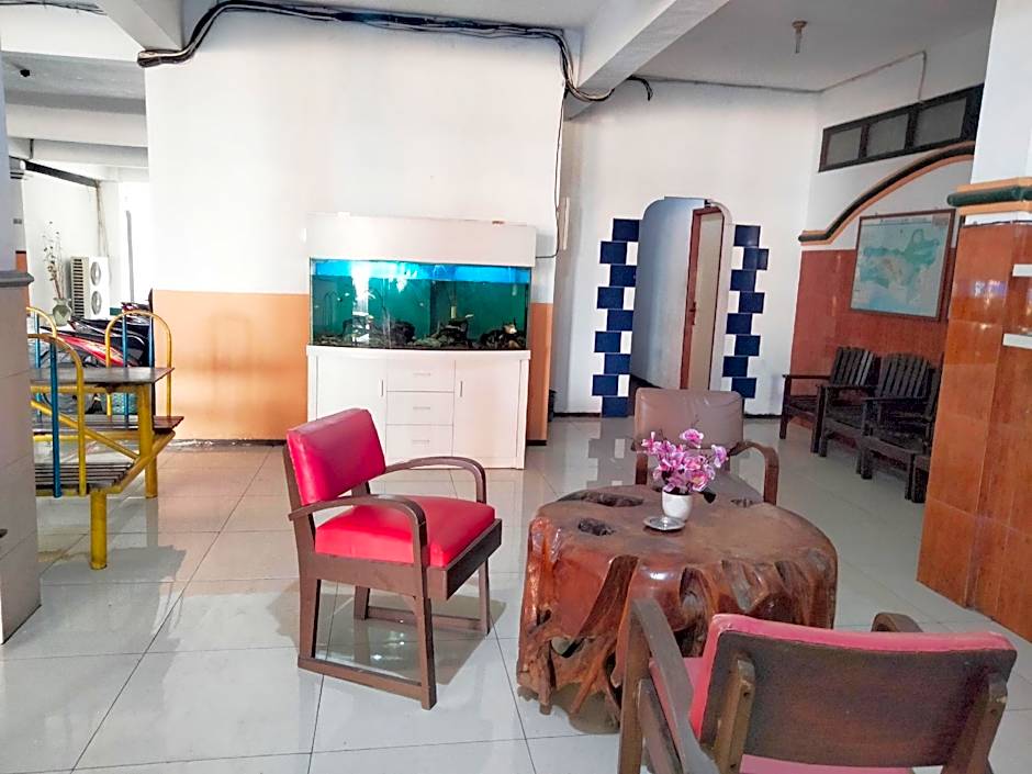 Sartika Hotel Mitra RedDoorz Pati