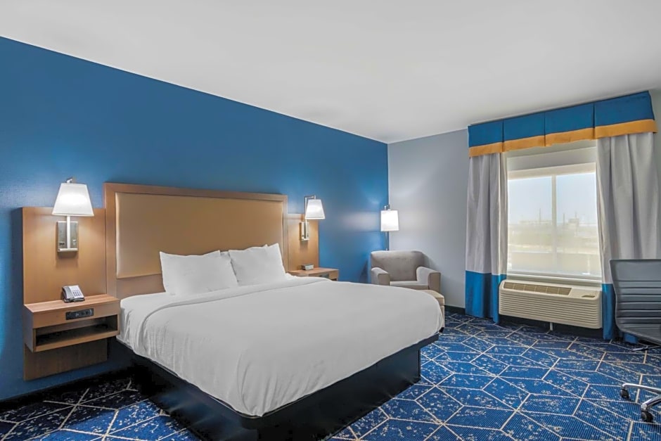 Best Western Plus St. Louis Airport Hotel