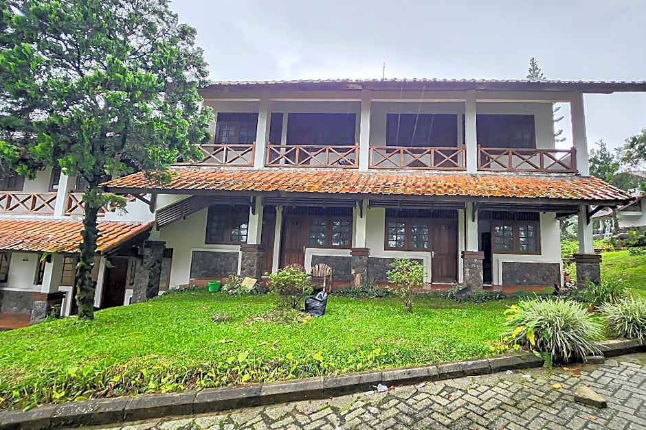 RedDoorz near Pasar Cipanas