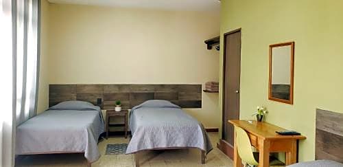 Hotel Galaxia