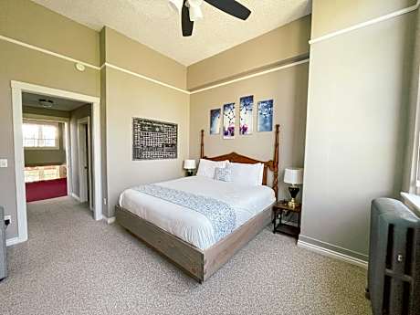 King Room with Sofa Bed
