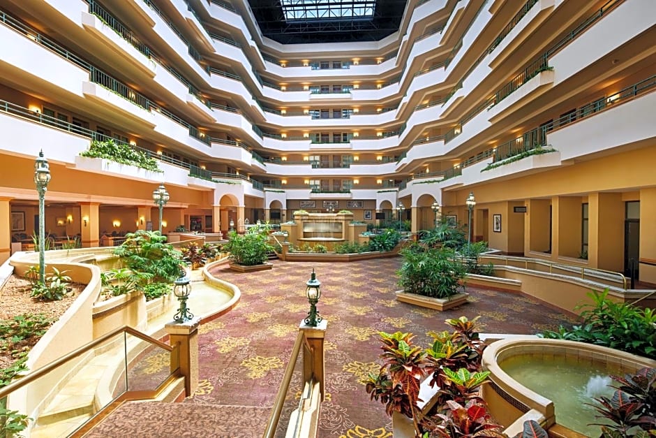 Embassy Suites By Hilton Greensboro-Airport