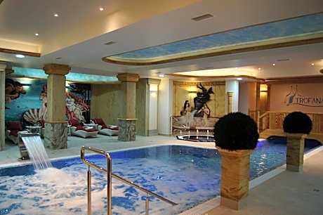 Trofana Wellness & SPA